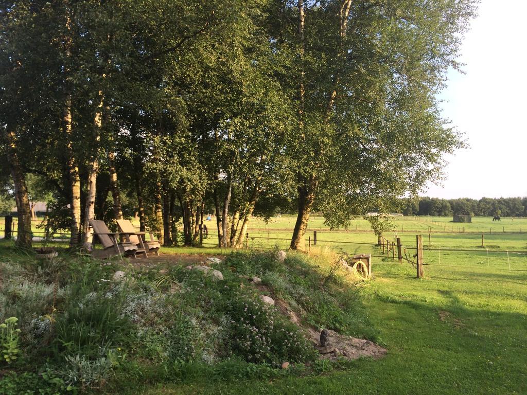Slaopen En Stoet Bed & Breakfast Anderen ห้อง รูปภาพ