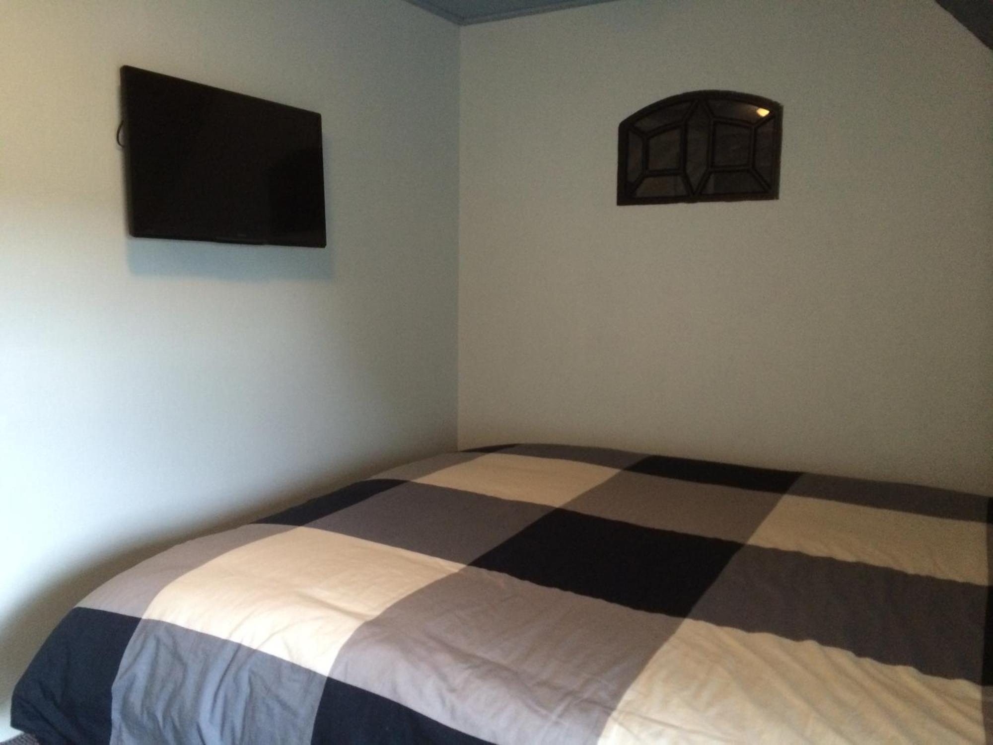 Slaopen En Stoet Bed & Breakfast Anderen ห้อง รูปภาพ